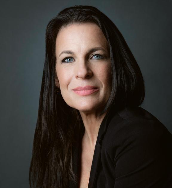 Betsy Aiello Sanders